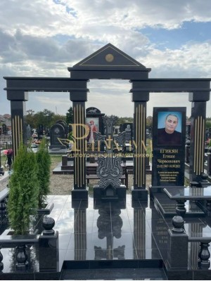 Элитный памятник №81 — ritualum.ru
